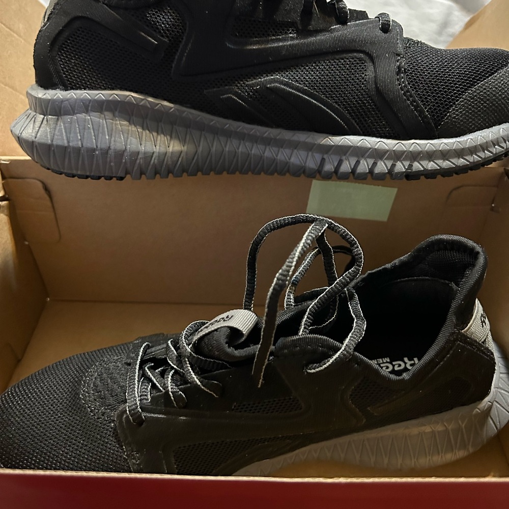 Reebok Composite Toe size 8M